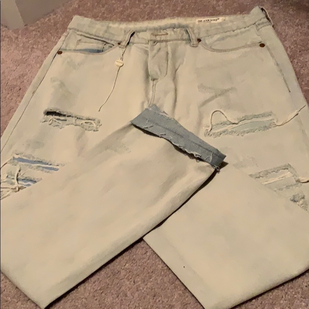 BlankNYC Crop Girlfriend Jeans